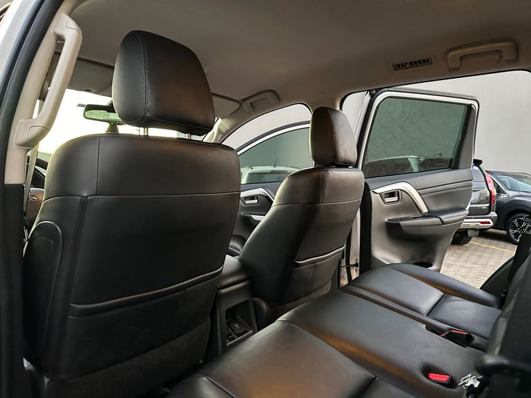 Mitsubishi Pajero Sport HPE 2.4 4x4 Diesel Aut.