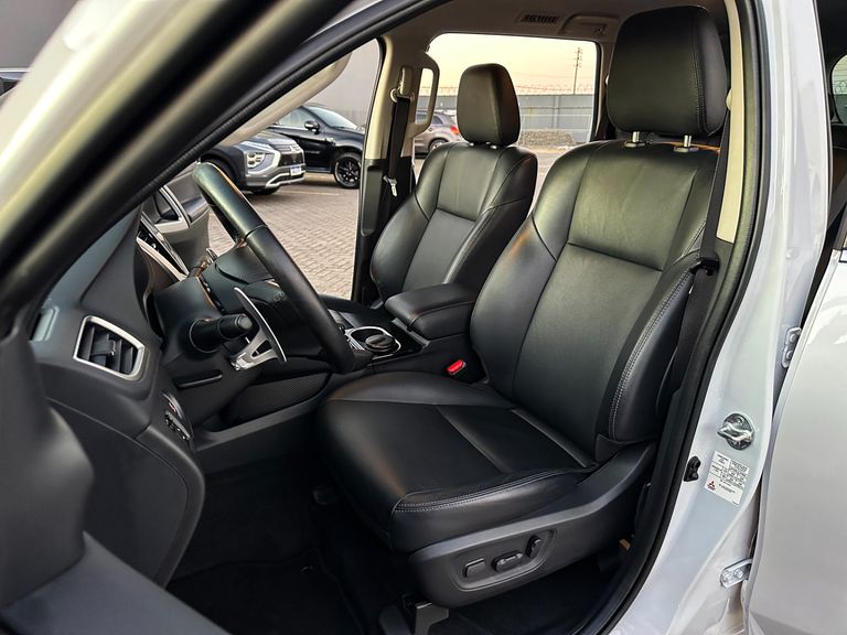 Mitsubishi Pajero Sport HPE 2.4 4x4 Diesel Aut.