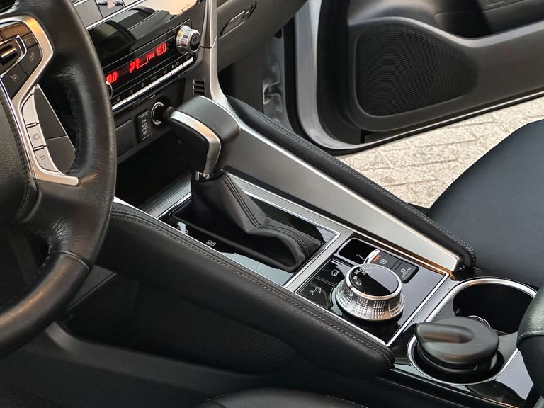 Mitsubishi Pajero Sport HPE 2.4 4x4 Diesel Aut.