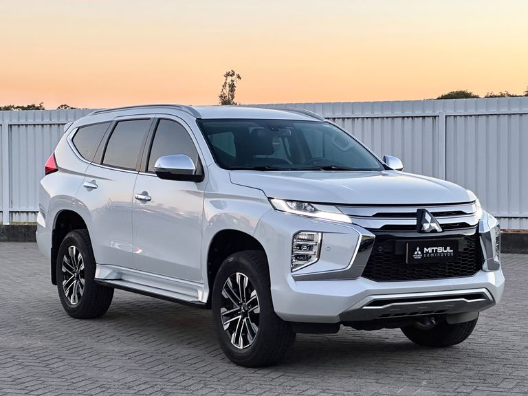 Mitsubishi Pajero Sport HPE 2.4 4x4 Diesel Aut.