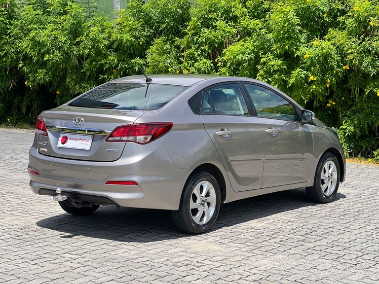 Hyundai HB20S C.Style/C.Plus1.6 Flex 16V Aut. 4p