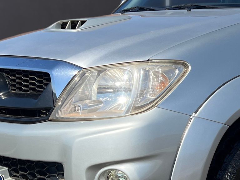 Toyota Hilux CD SRV D4-D 4x4 3.0  TDI Dies