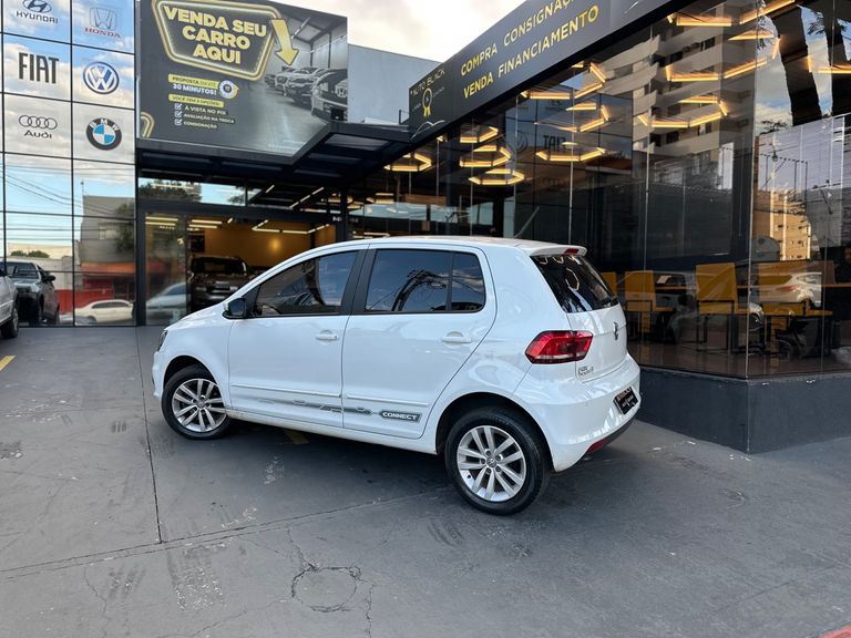 VolksWagen Fox Connect 1.6 Flex 8V 5p