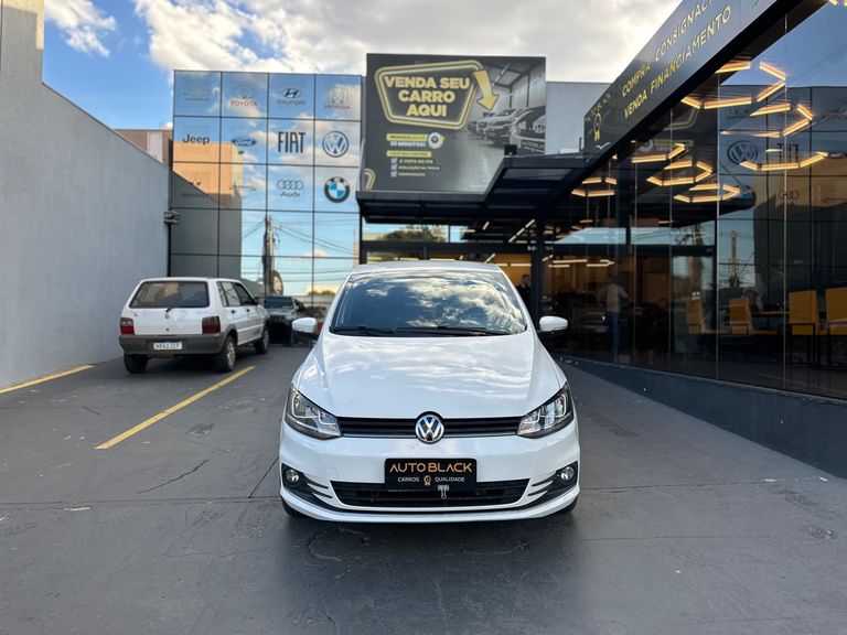 VolksWagen Fox Connect 1.6 Flex 8V 5p