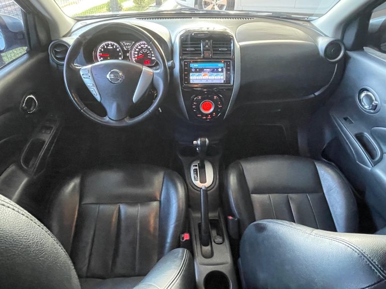 Nissan VERSA UNIQUE 1.6 16V FlexStart 4p Aut.