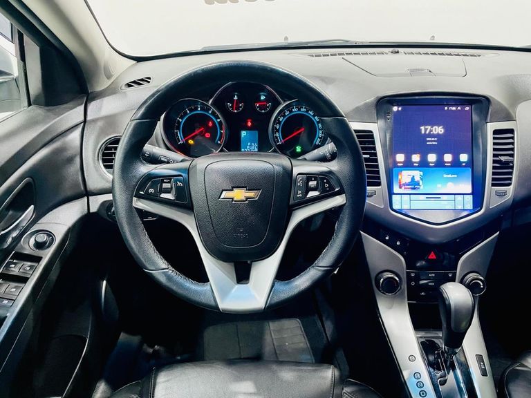 Chevrolet CRUZE LT 1.8 16V FlexPower 4p Aut.