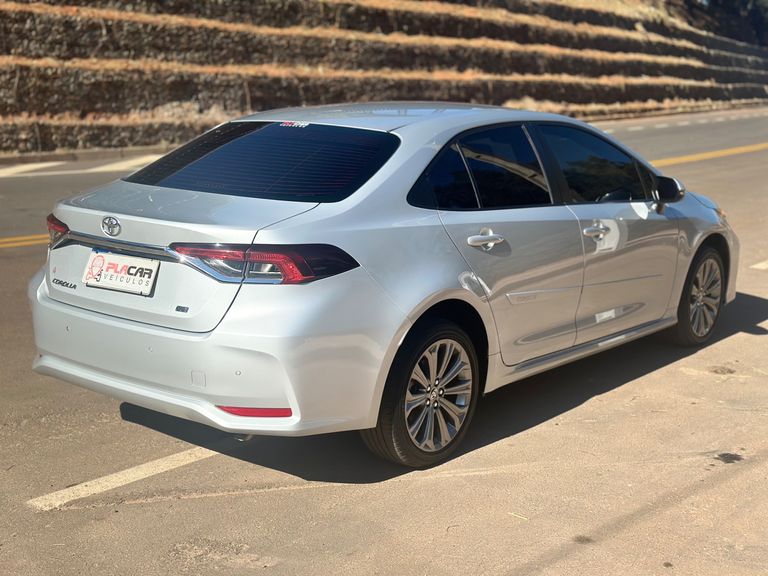 Toyota Corolla XEi 2.0 Flex 16V Aut.
