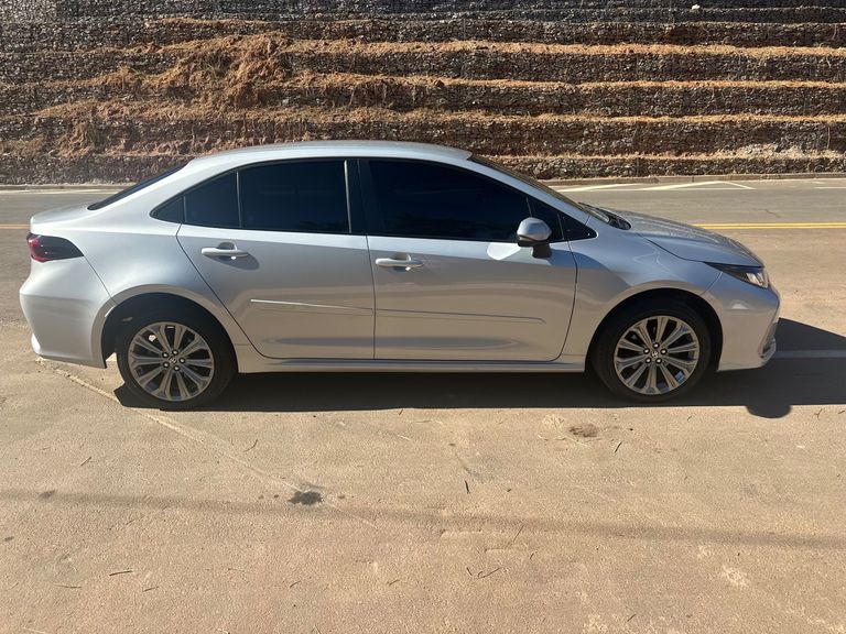 Toyota Corolla XEi 2.0 Flex 16V Aut.