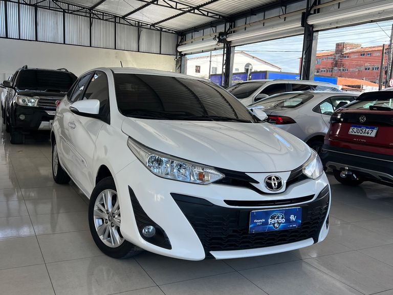 Toyota YARIS XL 1.3 Flex 16V 5p Aut.