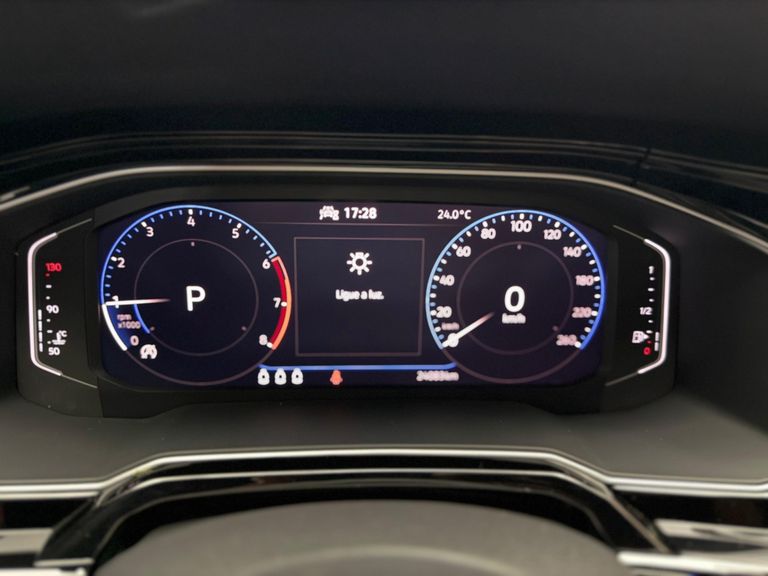 VolksWagen Nivus Highline 1.0 200 TSI Flex Aut.