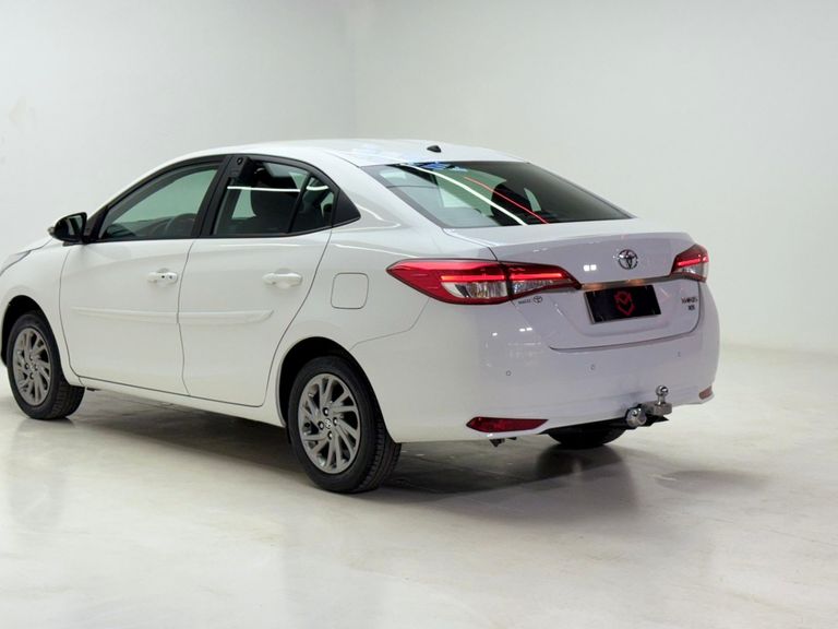 Toyota YARIS XS Sedan 1.5 Flex 16V 4p Aut.