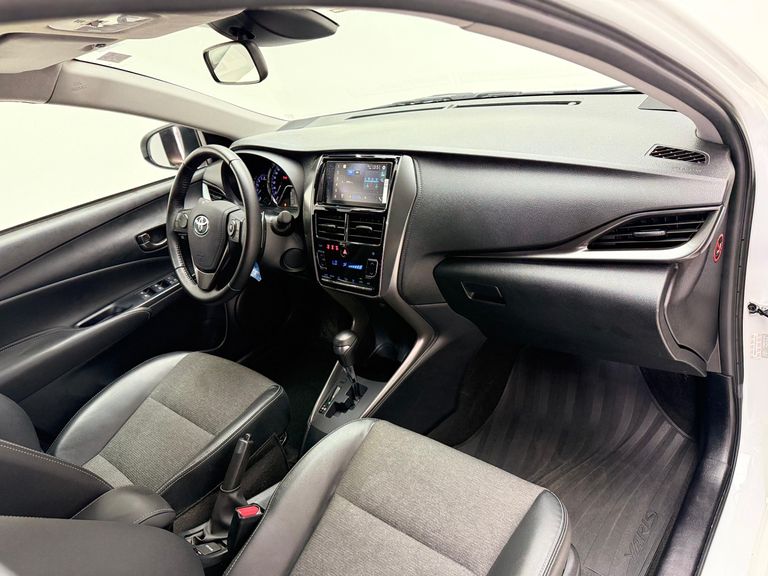 Toyota YARIS XS Sedan 1.5 Flex 16V 4p Aut.