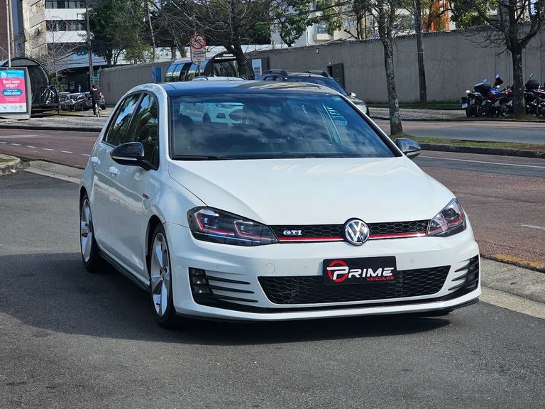 VolksWagen Golf GTi 2.0 TSI 220cv Aut.