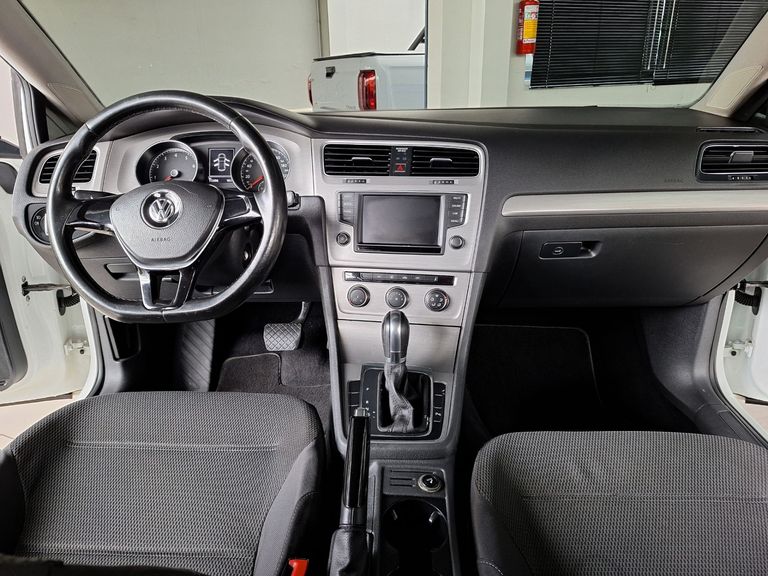 VolksWagen Golf Comfortline 1.6 MSI Total Flex Aut.