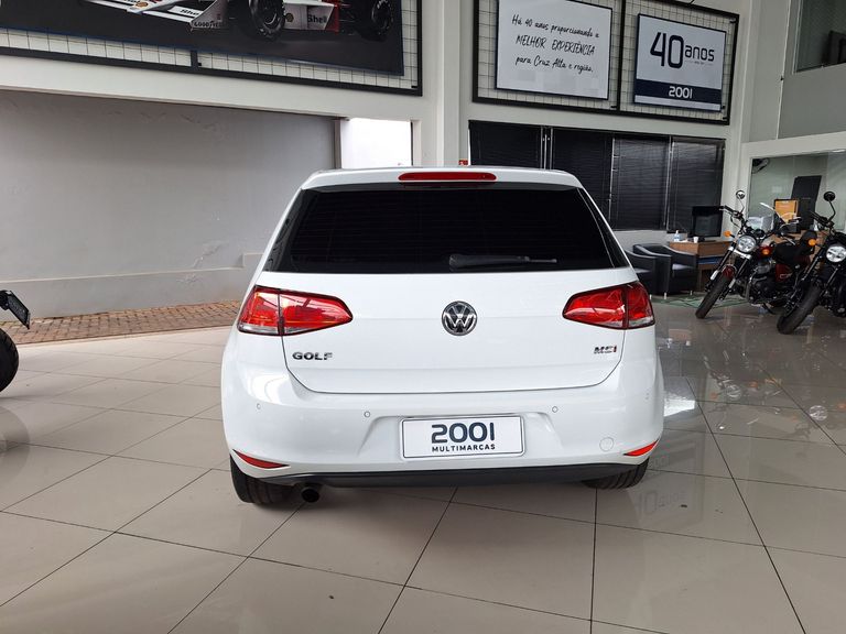 VolksWagen Golf Comfortline 1.6 MSI Total Flex Aut.