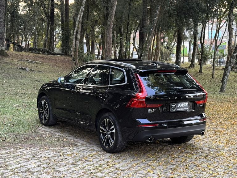 Volvo XC 60 T-5 MOMENTUM 2.0 254cv AWD 5p