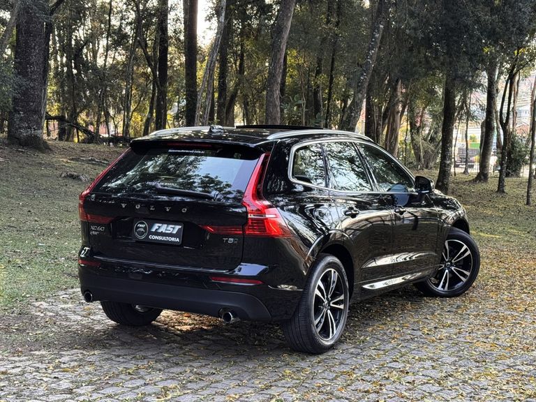 Volvo XC 60 T-5 MOMENTUM 2.0 254cv AWD 5p