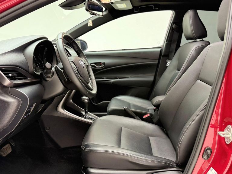 Toyota YARIS XLS 1.5 Flex 16V 5p Aut.