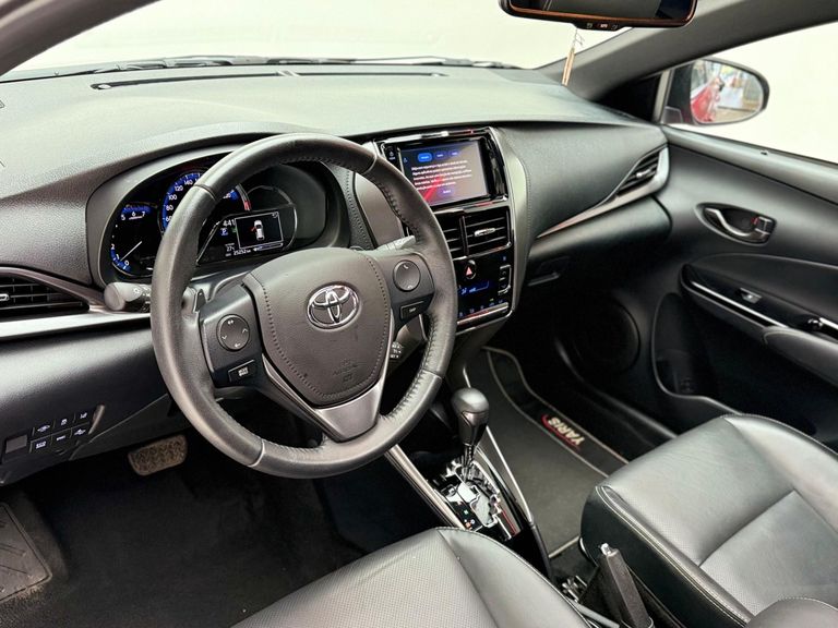 Toyota YARIS XLS 1.5 Flex 16V 5p Aut.
