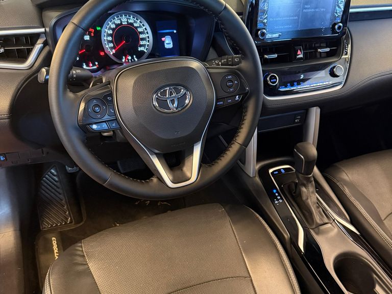 Toyota Corolla Cross XRE 2.0 16V Flex Aut.