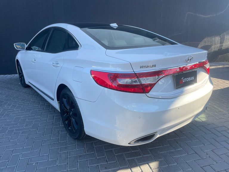 Hyundai AZERA 3.0 V6 24V 4p Aut.