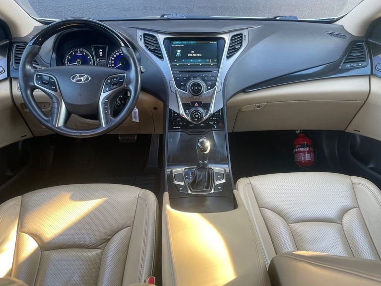 Hyundai AZERA 3.0 V6 24V 4p Aut.