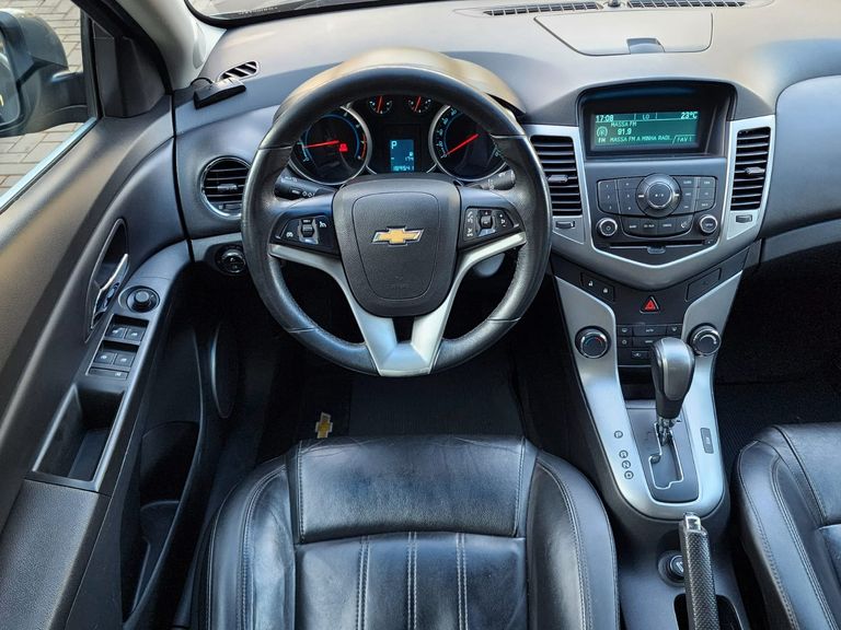 Chevrolet CRUZE LT 1.8 16V FlexPower 4p Aut.