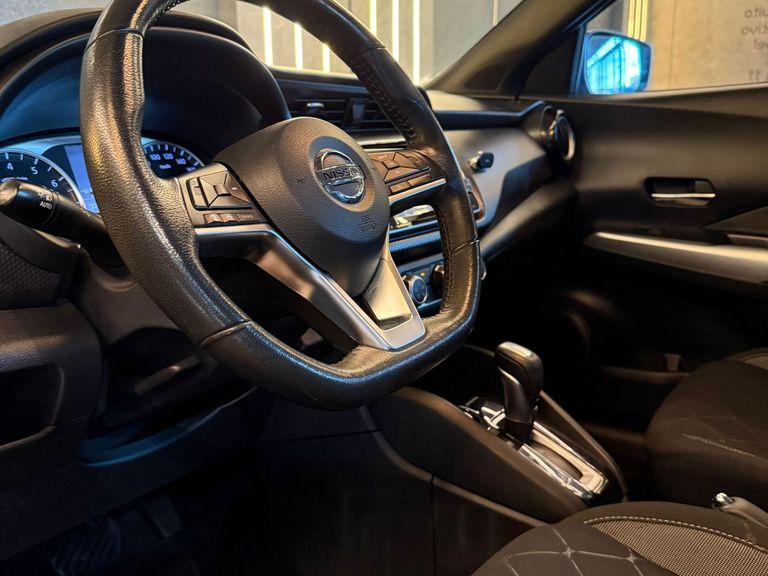 Nissan KICKS SV 1.6 16V FlexStar 5p Aut.