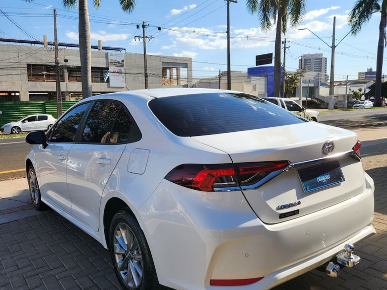 Toyota Corolla GLi 2.0 16V Flex Aut.