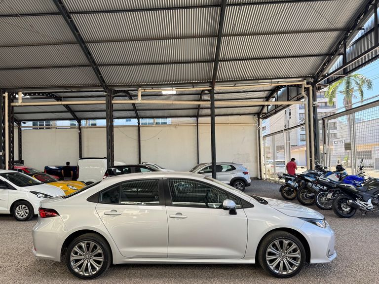 Toyota Corolla XEi 2.0 Flex 16V Aut.