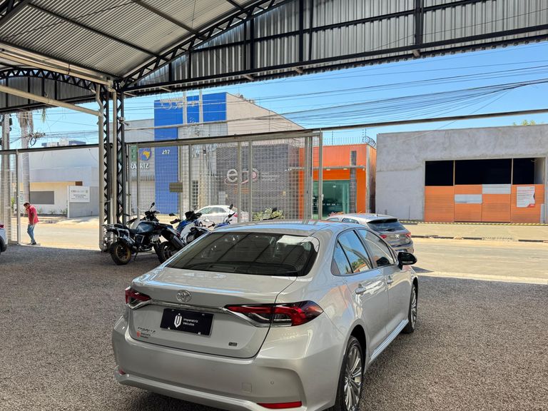 Toyota Corolla XEi 2.0 Flex 16V Aut.