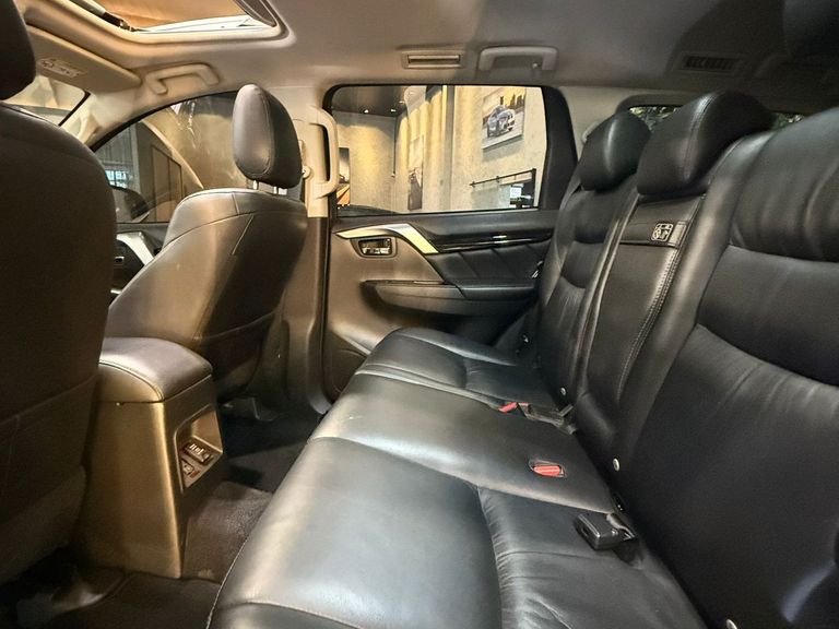 Mitsubishi Pajero Sport HPE 2.4 4x4 Diesel Aut.