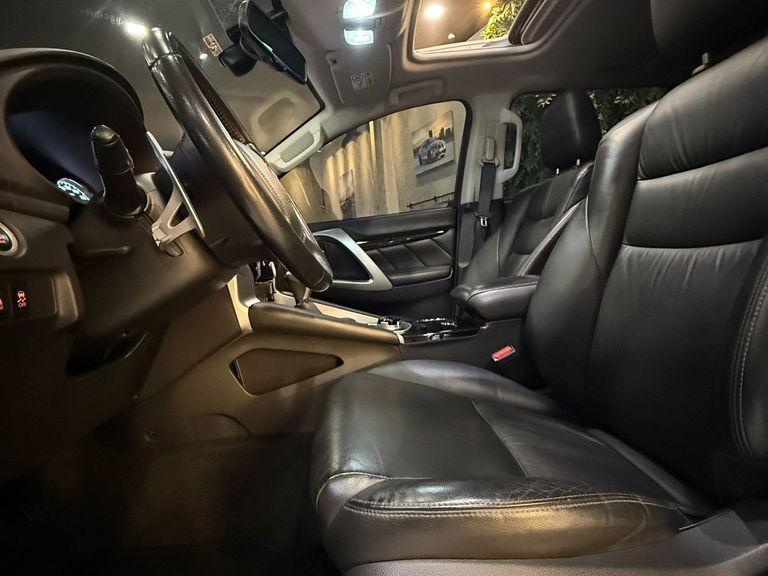 Mitsubishi Pajero Sport HPE 2.4 4x4 Diesel Aut.