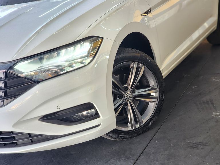 VolksWagen JETTA R-Line 250 TSI 1.4 Flex 16V Aut.