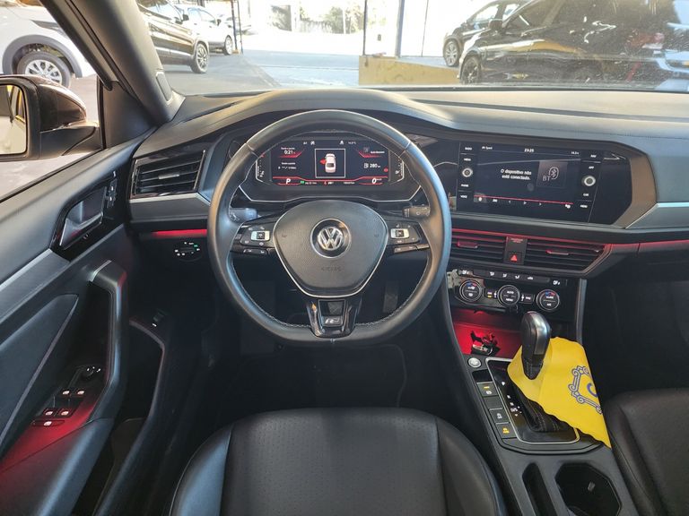 VolksWagen JETTA R-Line 250 TSI 1.4 Flex 16V Aut.