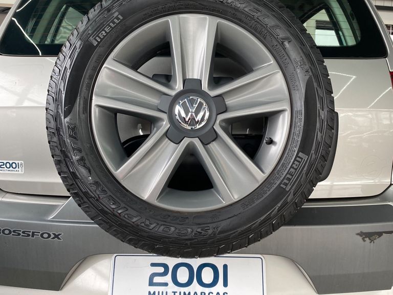 VolksWagen CROSSFOX 1.6 Mi Total Flex 8V 5p