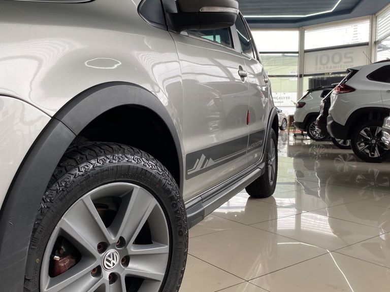 VolksWagen CROSSFOX 1.6 Mi Total Flex 8V 5p