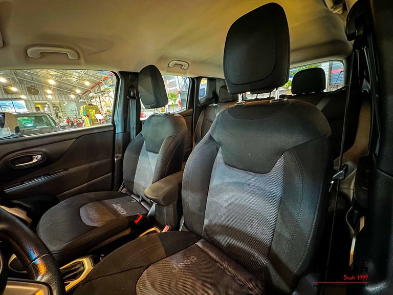 Jeep Renegade Sport 1.8 4x2 Flex 16V Aut.