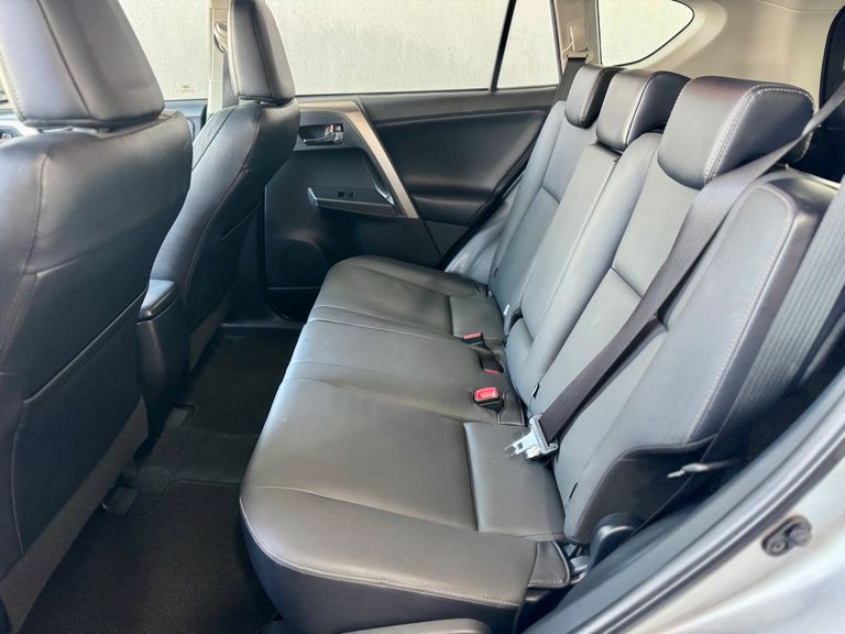 Toyota RAV4 2.0 4x4 16V Aut.