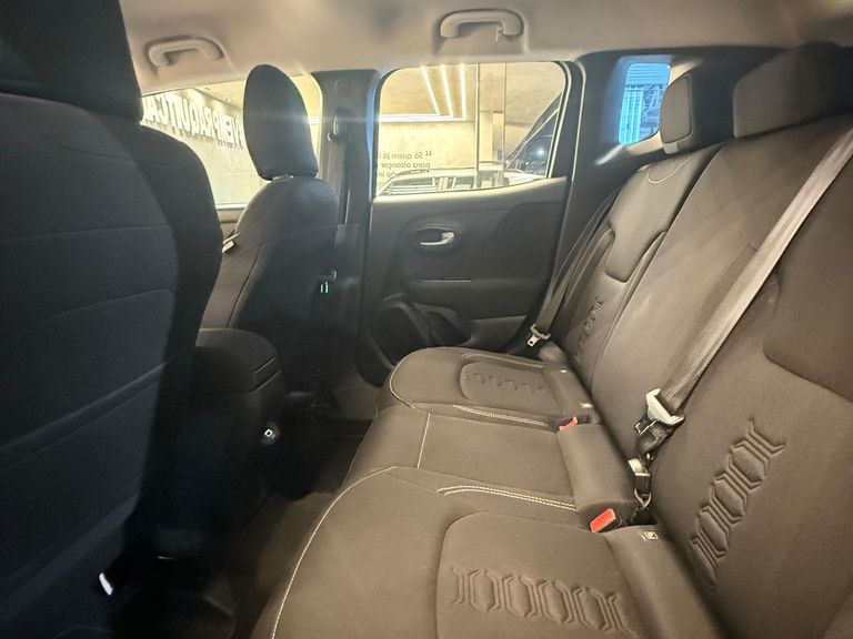 Jeep Renegade T270 1.3 TB 4x2 Flex Aut.