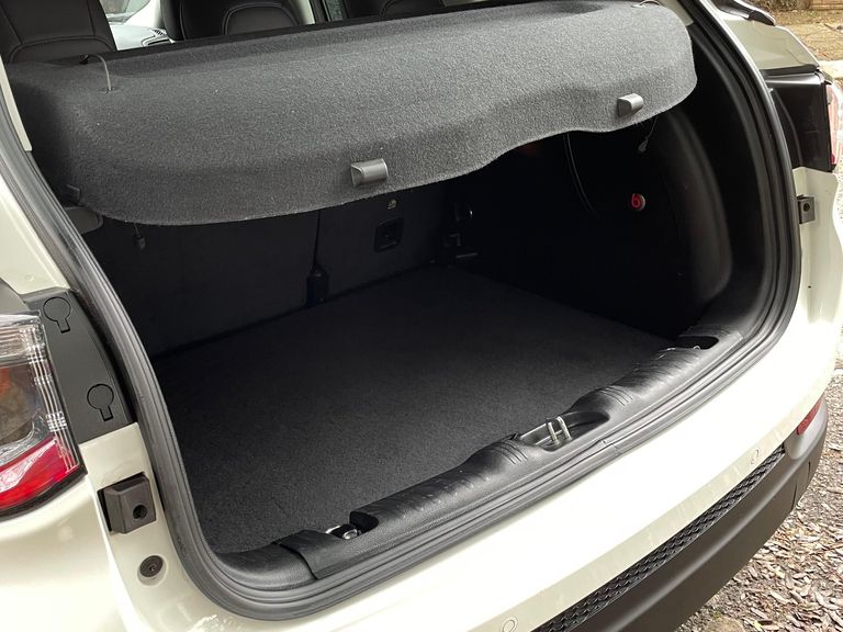 Jeep COMPASS LONGITUDE 2.0 4x2 Flex 16V Aut.