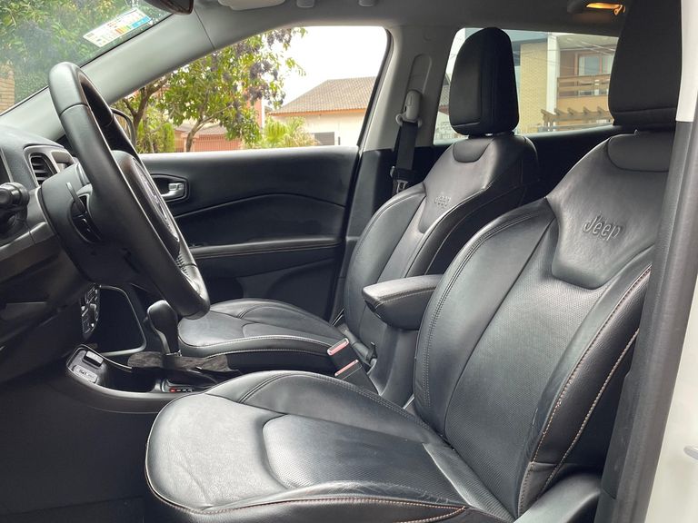 Jeep COMPASS LONGITUDE 2.0 4x2 Flex 16V Aut.