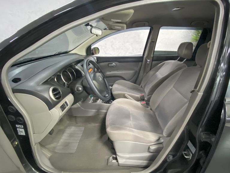 Nissan LIVINA 1.6 16V Flex Fuel 5p
