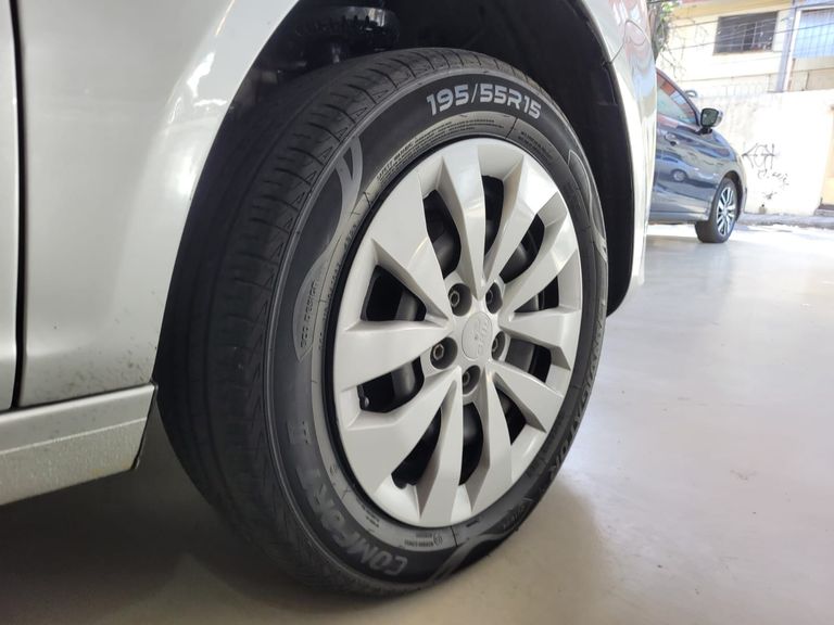 VolksWagen Fox 1.6 Mi I MOTION Total Flex 8V 5p