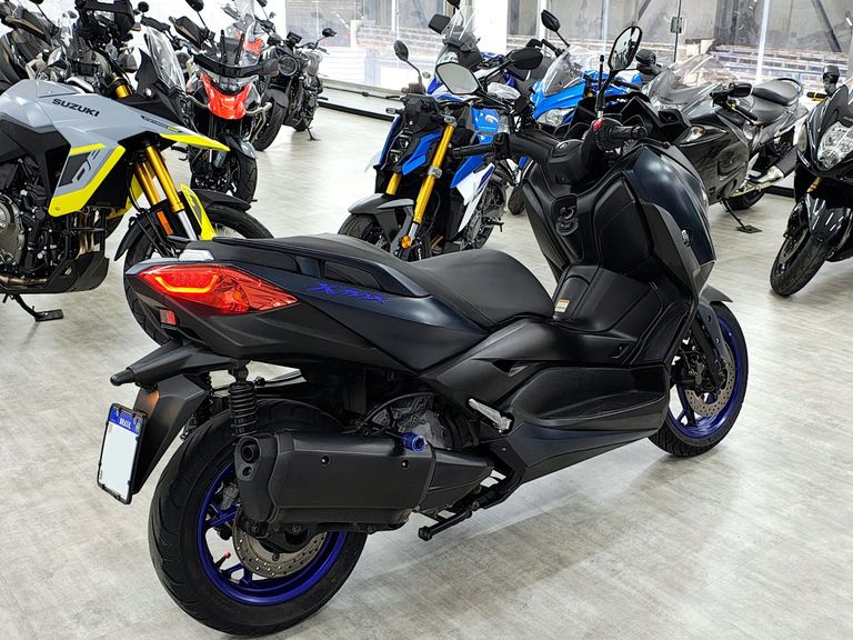 YAMAHA XMAX 250 ABS