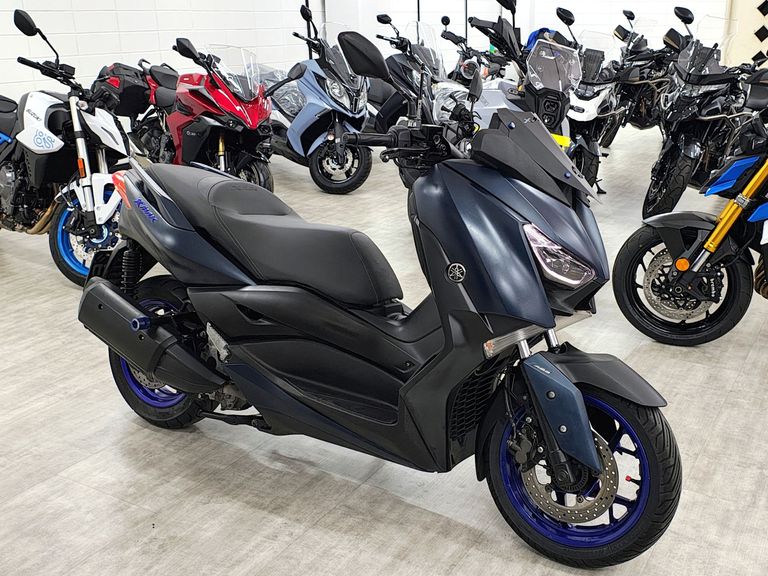 YAMAHA XMAX 250 ABS