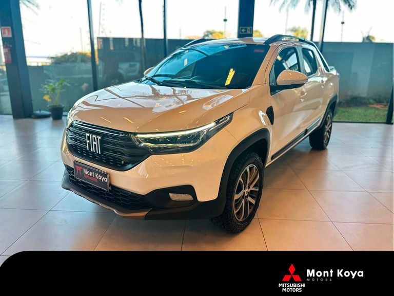 Fiat Strada Volcano 1.3 Flex 8V CD