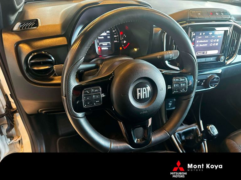 Fiat Strada Volcano 1.3 Flex 8V CD