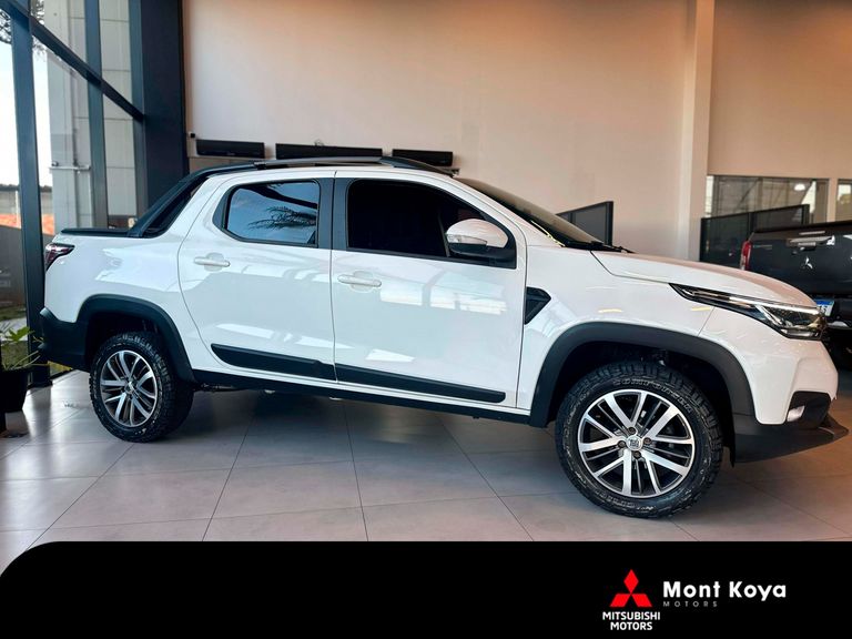 Fiat Strada Volcano 1.3 Flex 8V CD