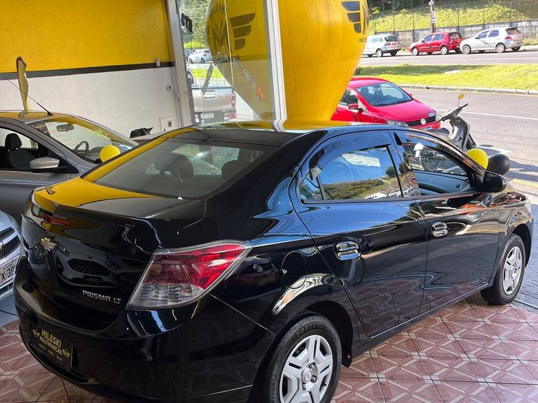 Chevrolet PRISMA Sed. LT 1.0 8V FlexPower 4p